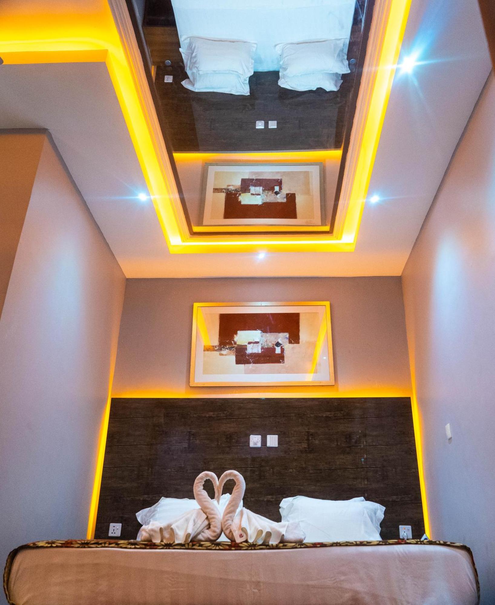 Grand Casamora Hotel Ogbodjo Экстерьер фото