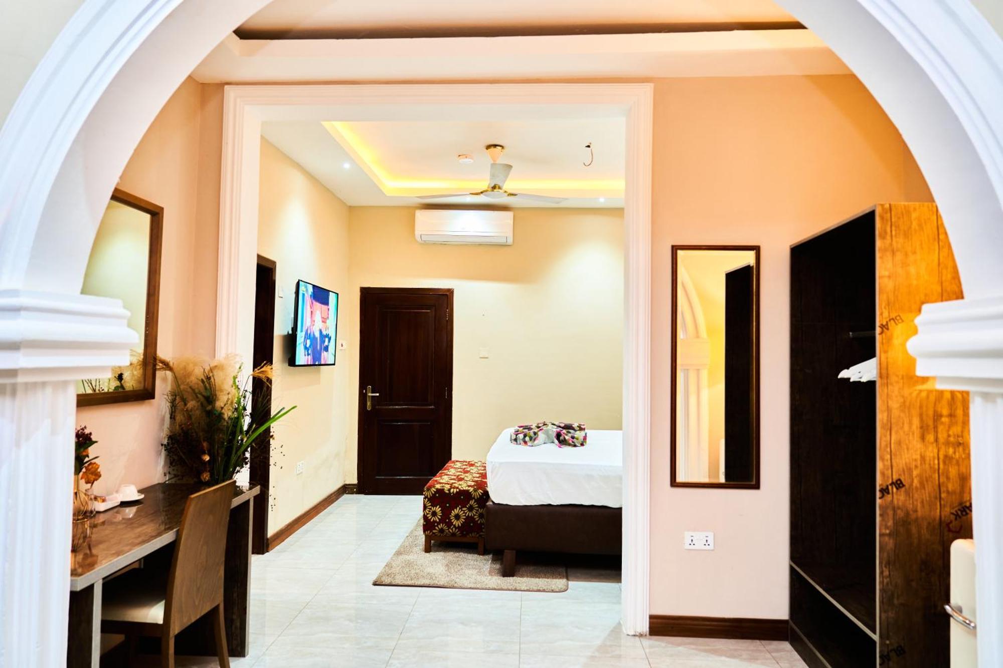 Grand Casamora Hotel Ogbodjo Экстерьер фото