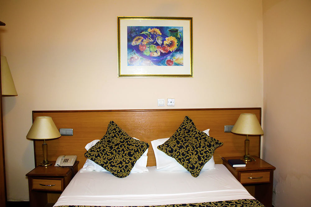 Grand Casamora Hotel Ogbodjo Экстерьер фото