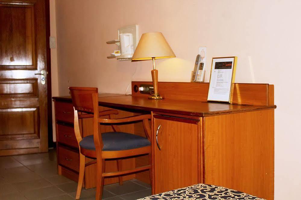 Grand Casamora Hotel Ogbodjo Экстерьер фото