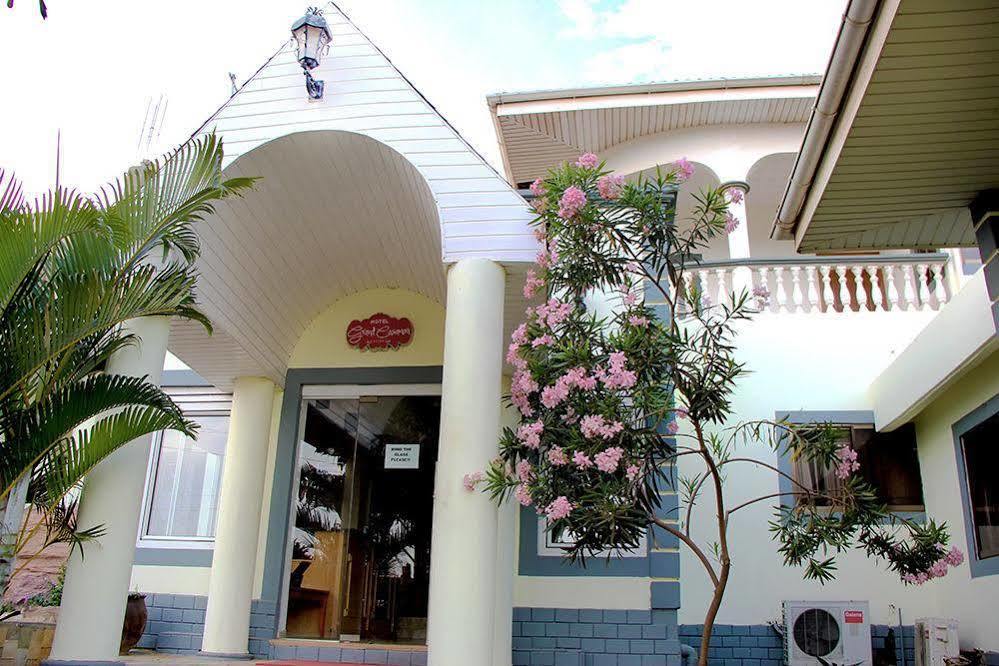 Grand Casamora Hotel Ogbodjo Экстерьер фото